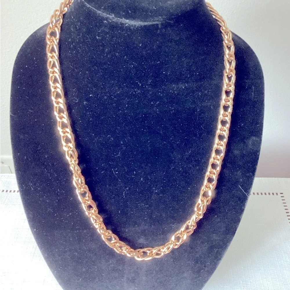Gold Tone Chain Necklace with Polished Finish